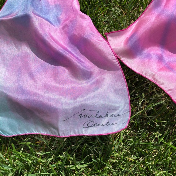 Scarf - Picture 2 of 3